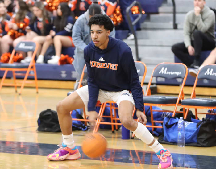 Darnez Slater works on his handles.